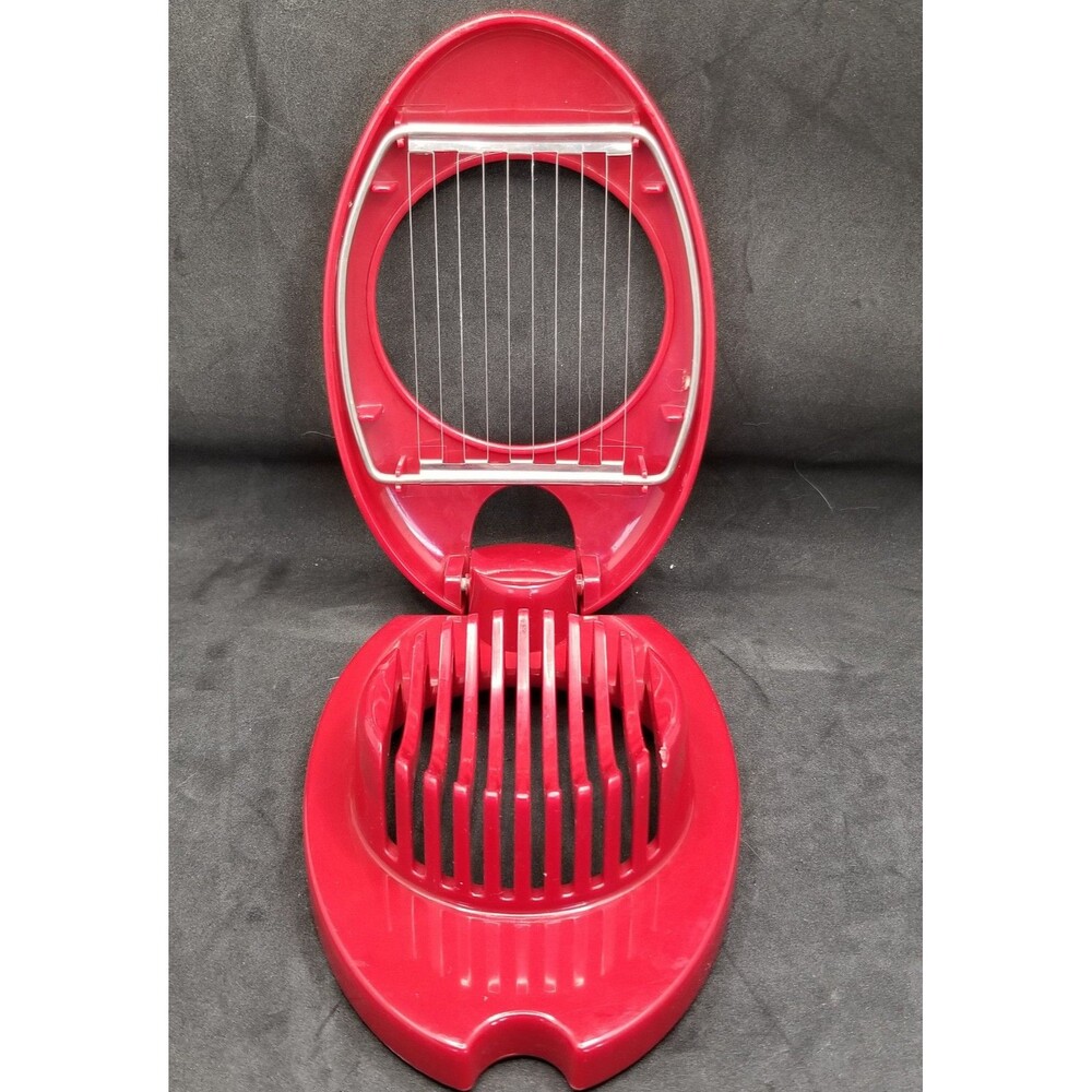 KitchenAid Classic Red Egg Slicer - Picture 3 of 6